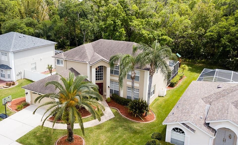 1st image of 15713 Muirfield Dr