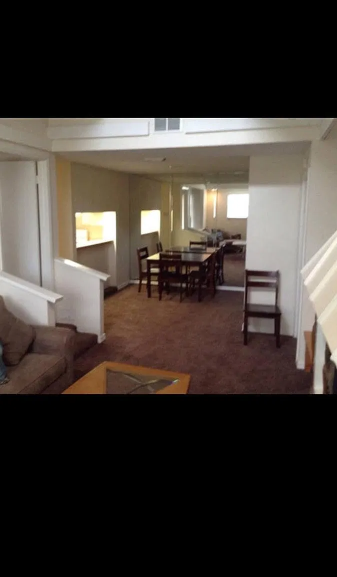 4405 W Fair Oaks Ave — Photo 4