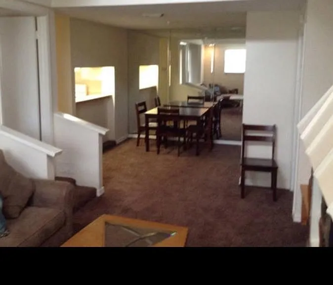 4405 W Fair Oaks Ave #5 — Photo 4