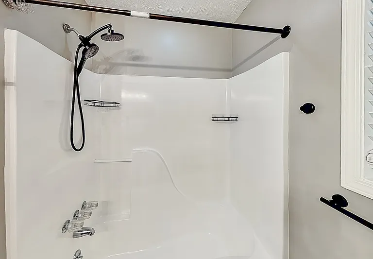 985 Crystal Water Dr — Photo 15