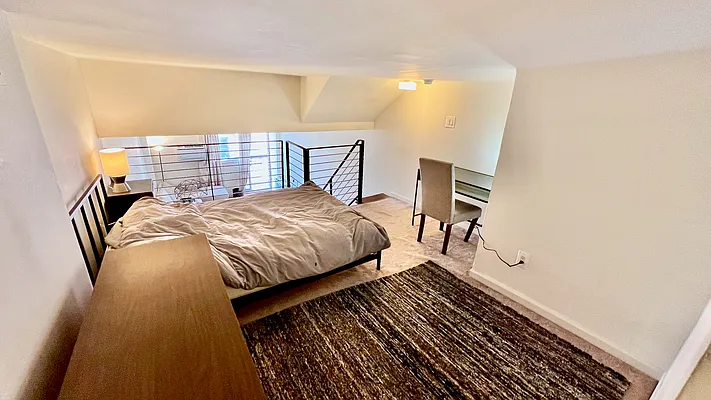 Rented by JK Dansar Corp | media 32