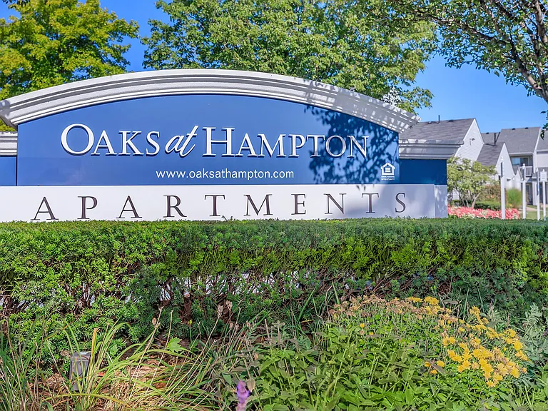 Oaks at Hampton — Photo 11