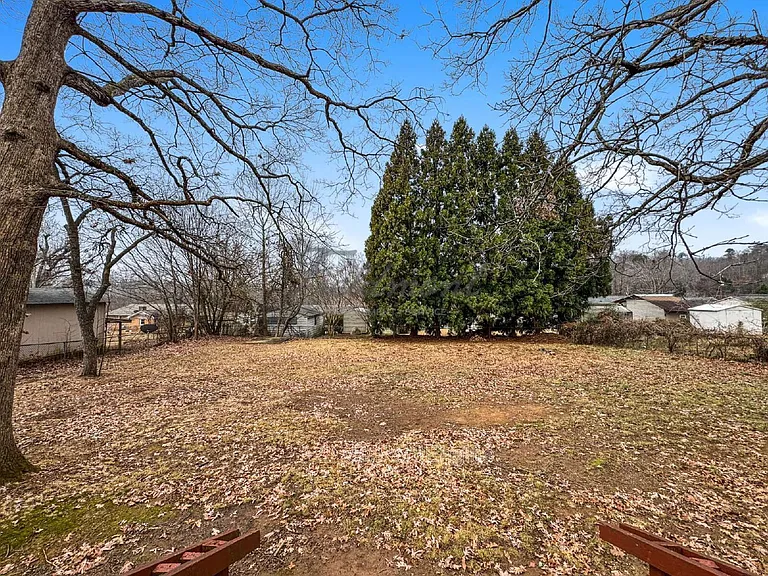 111 S Buckhorn Rd — Photo 20