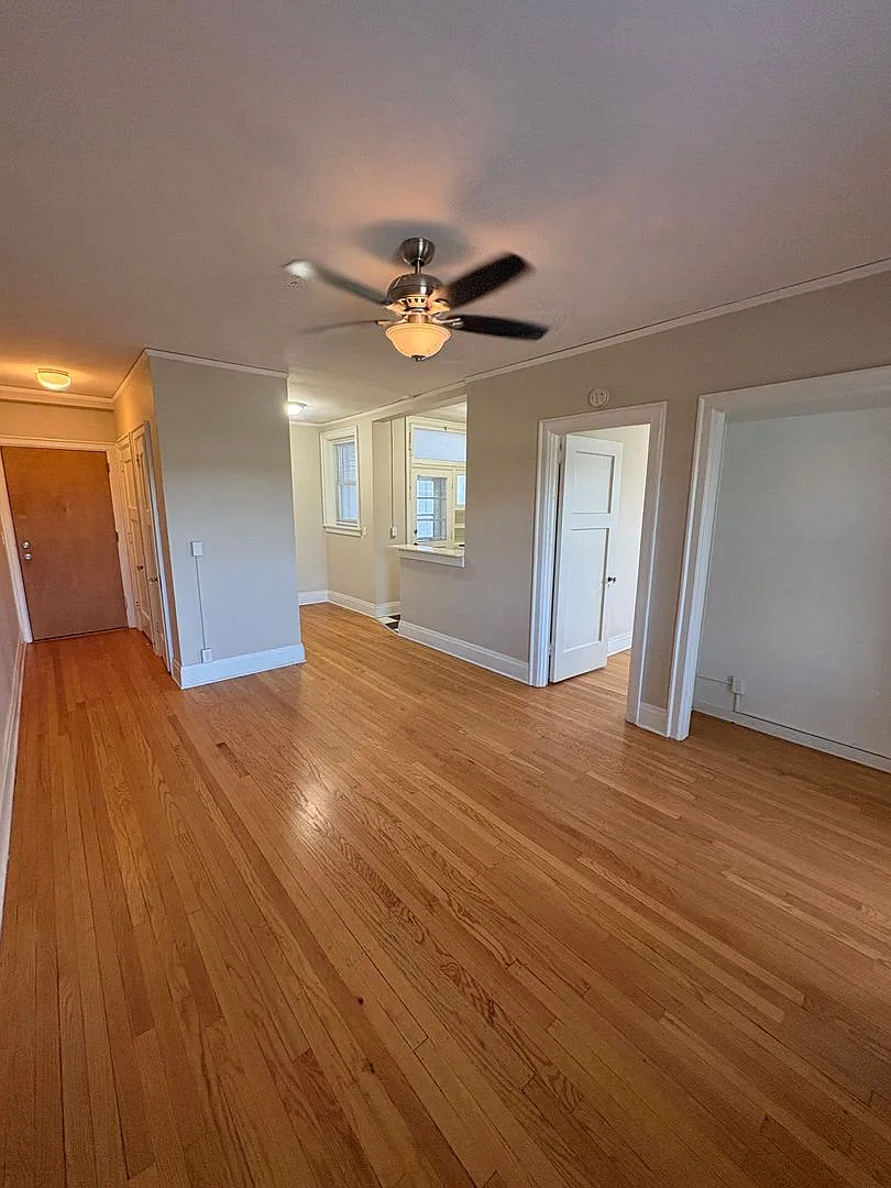 Monticello Apartments (520 S. 31st St.) — Photo 1