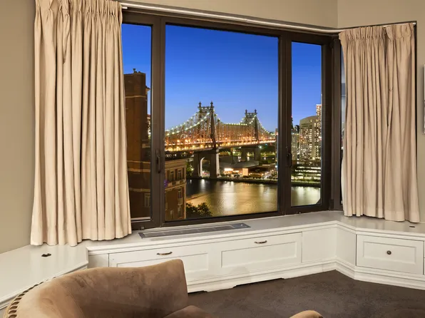 440 East 57th Street image 11 of 16