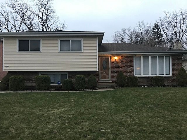 1st image of 9120 N Knight Ave