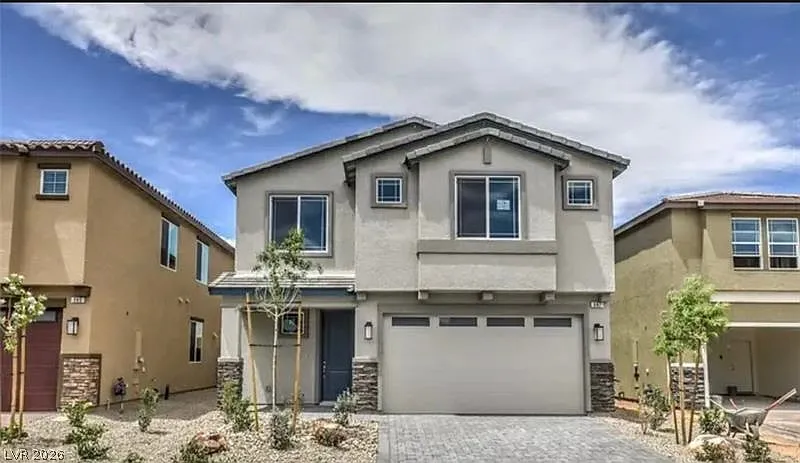 5 bed, 3.0 bath, 2622 sqft, $3,150 — Photo 1