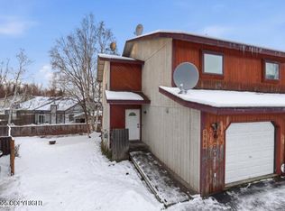2900 Sun Spot Cir, Anchorage, AK 99507