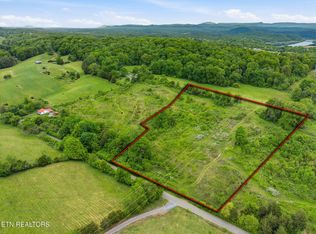 W Bear Hollow Rd, Rogersville, TN 37857