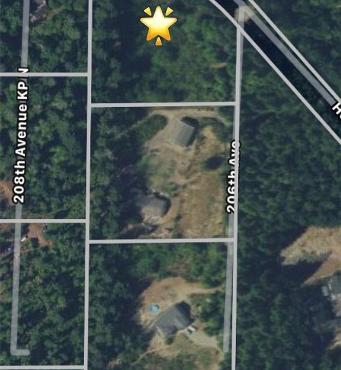1st image of 702 206th Ave NW