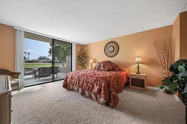 2860 Calle Loreto — Photo 6