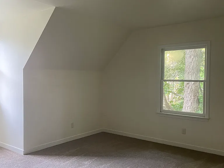 2114 Deer Meadow Ln — Photo 9