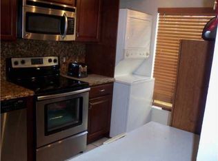 9961 NW 10th St, Pembroke Pines, FL 33024