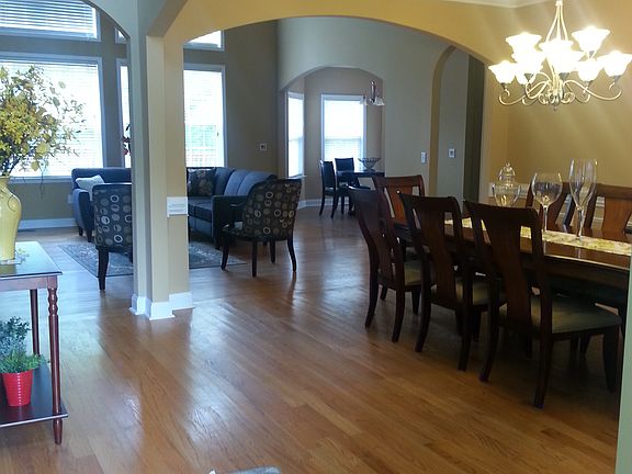 2nd image of 180 Twin Creeks Dr