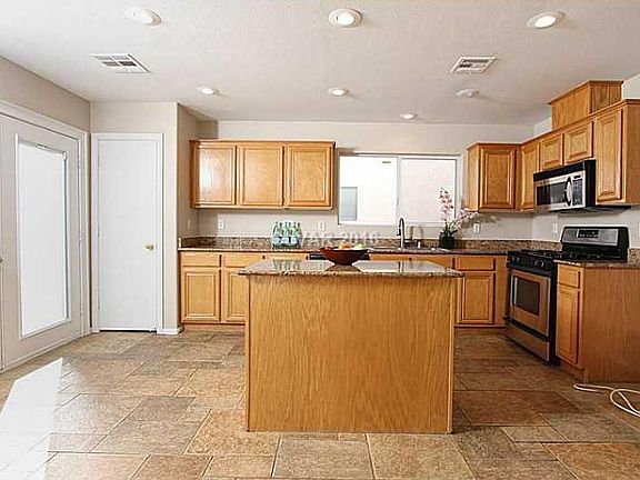 4th image of 11162 Varedo Ct