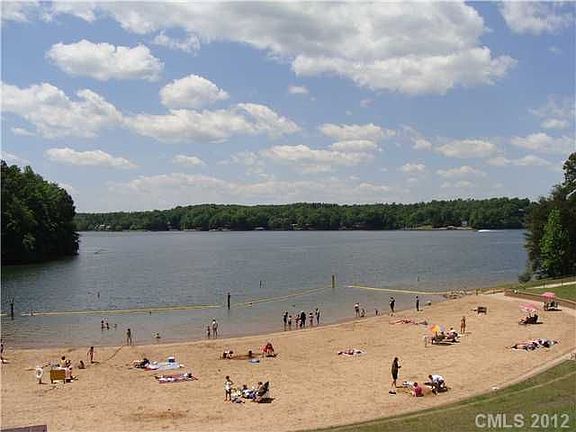 Home for Sale in Troutman, North Carolina $159,000