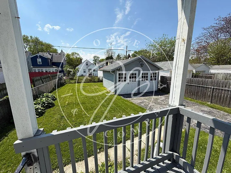 3651 Leybourn Ave — Photo 7