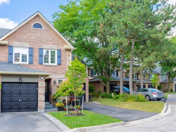 2766 Folkway Dr #67, Mississauga, ON L5L 3M3