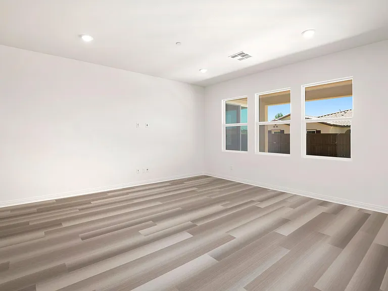 2522 Blackbird Gln — Photo 15