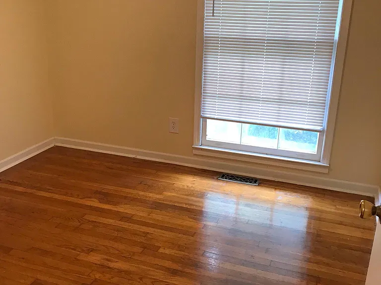 401 Pinelea Rd — Photo 92