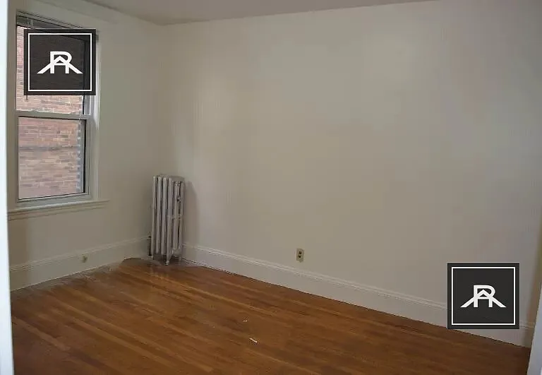 13 Scottfield Rd #7 — Photo 1