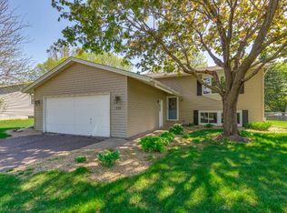 116 Canterbury Rd, Circle Pines, MN 55014