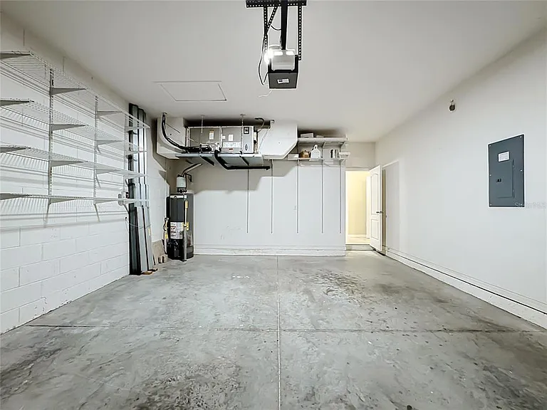 7434 Surrey Pines Dr — Photo 36