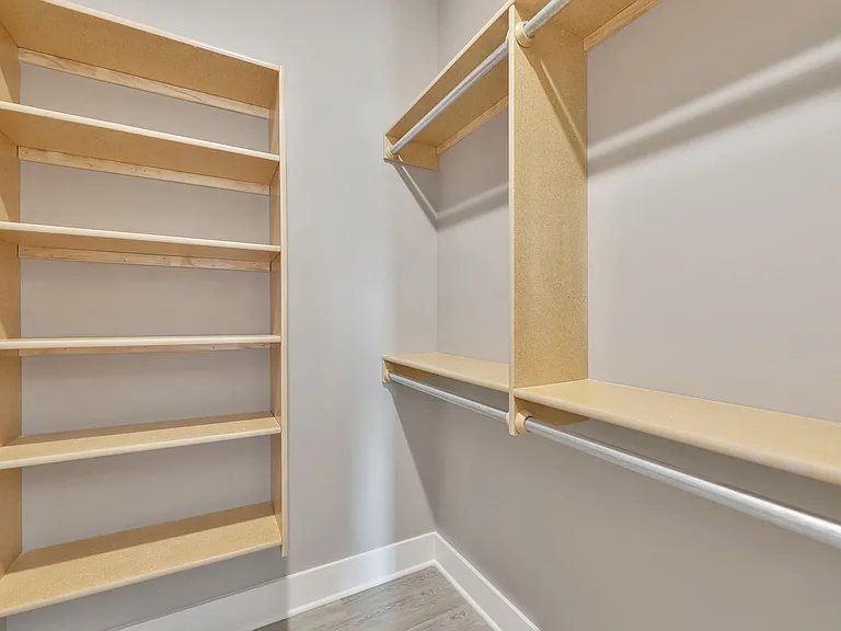 472 Long Path Ct — Photo 21