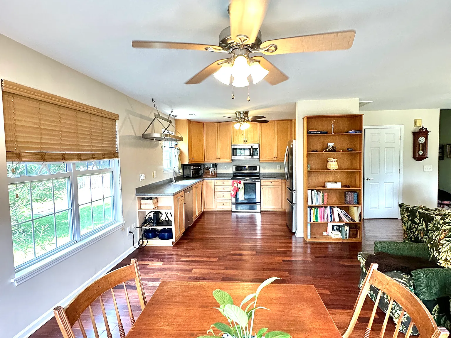 645 Riva Ridge Rd — Photo 4