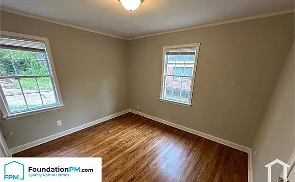 3326 Rosamond Ave — Photo 7
