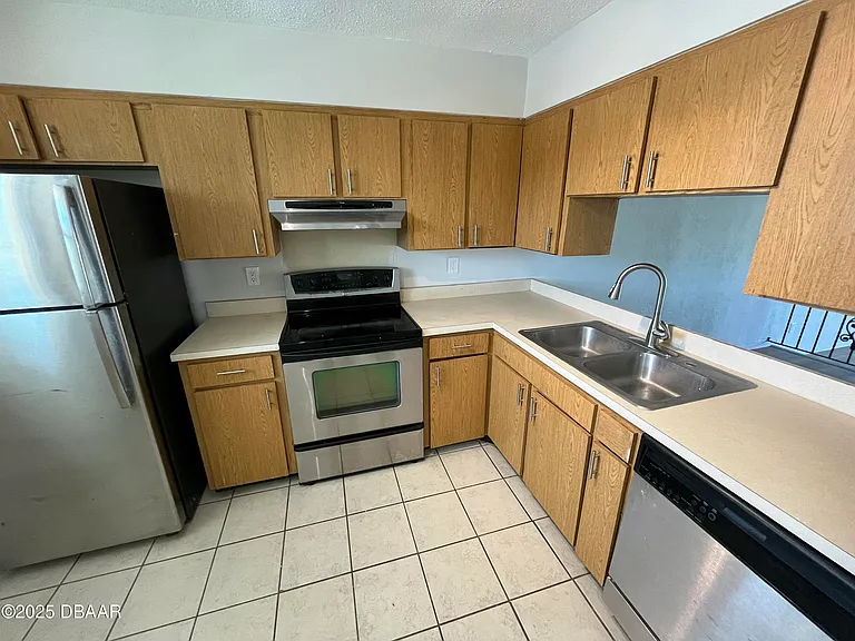3635 Cardinal Blvd #4 — Photo 5