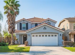 16305 Los Coyotes St, Fontana, CA 92336