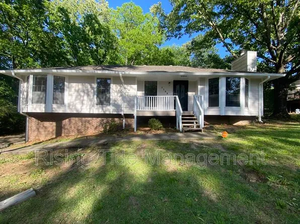 1133 3rd Plz, Pleasant Grove, AL 35127