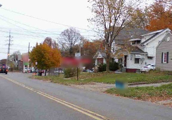 4th image of 1031 Brown St