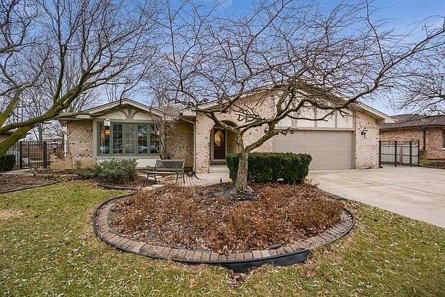 1st image of 14603 S Appaloosa Ln