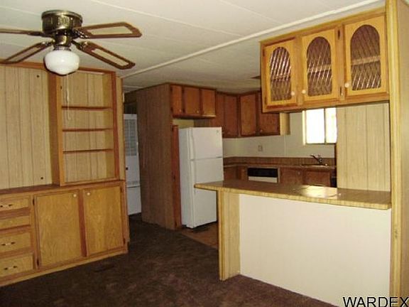 3rd image of 1396 Lincoln Ln