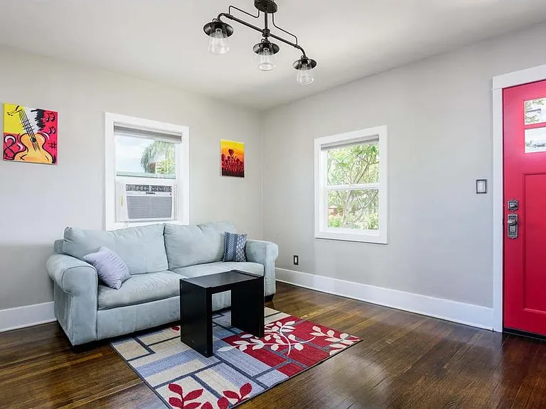 3670 Landis St — Photo 3