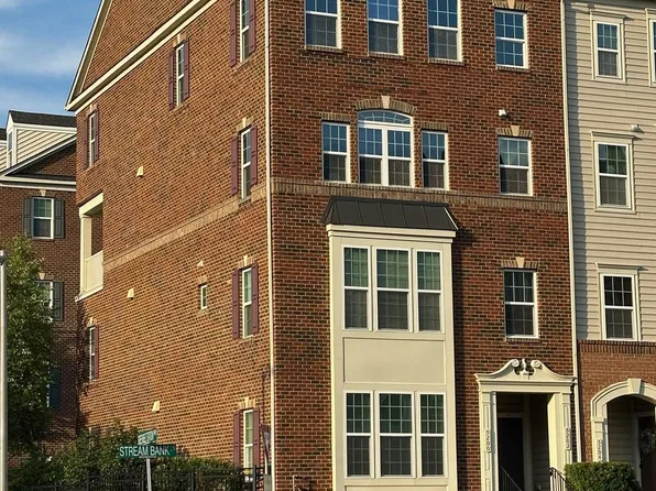 5202 Stream Bank Ln #301M, Greenbelt, MD 20770