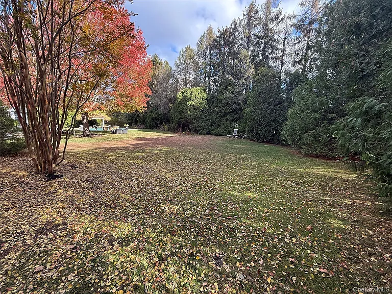 2465 Fairway Dr — Photo 37
