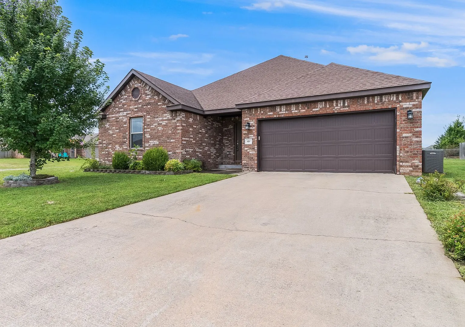 Comfortable Living in Pea Ridge: 3 Bed, 2 Bath Home — Photo 1