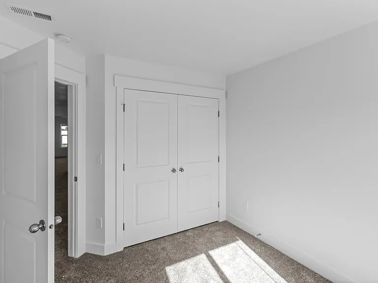3165 S 350 W — Photo 12