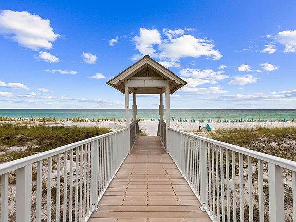 3rd image of 106 Rue Martine