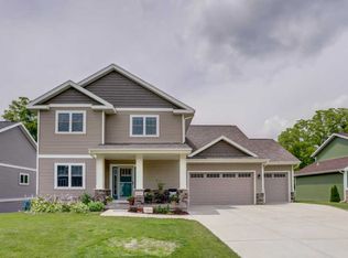 2717 Turnstone Cir, Fitchburg, WI 53719