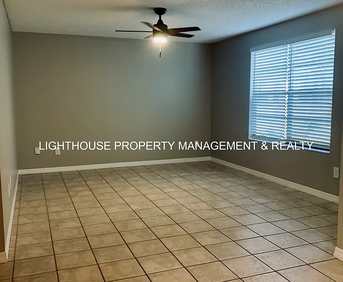 466 Crabapple Ct #D — Photo 11
