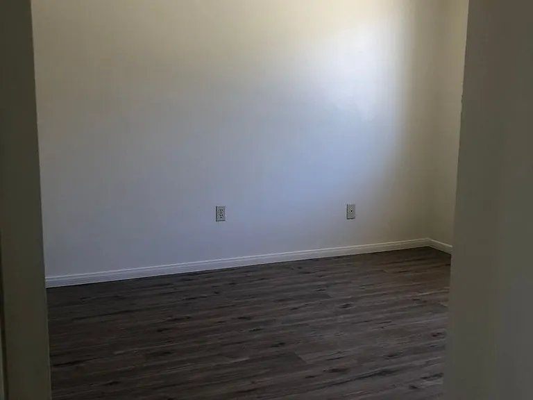 2572 W Main St — Photo 12