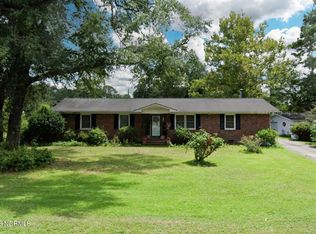 6210 Greenville Sound Rd, Wilmington, NC 28409