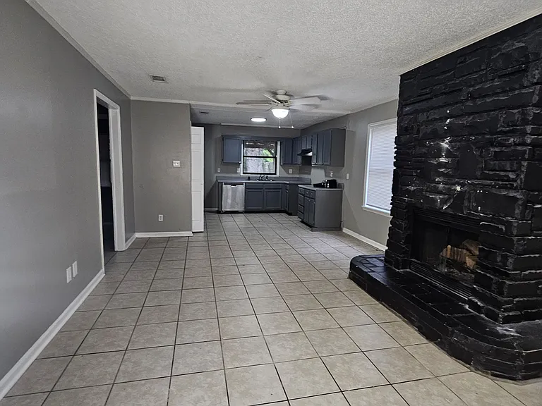 7007 Amberly Way Dr #HOUSE — Photo 3