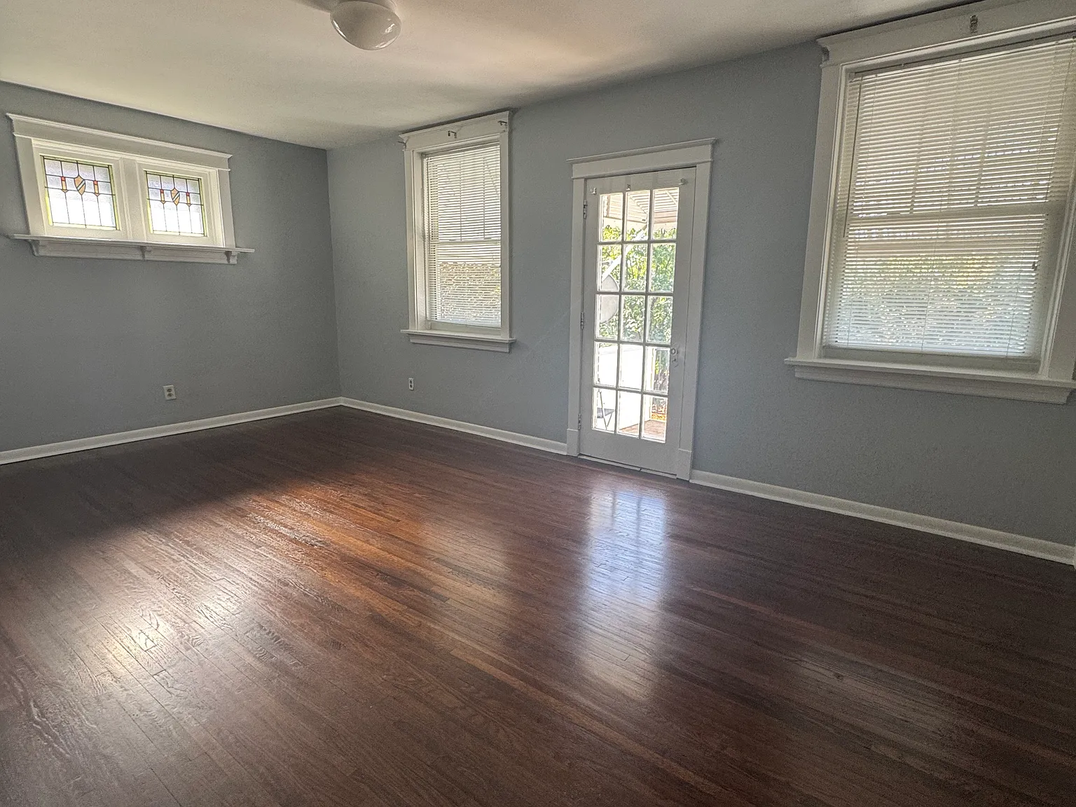 2 bed, 1150 sqft, $1,200 — Photo 3