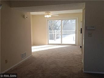 5th image of 1484 Goodwin Ave N
