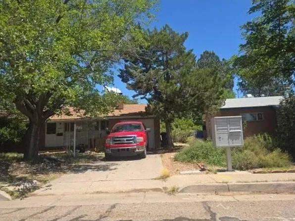 2936 Madeira Dr NE, Albuquerque, NM 87110